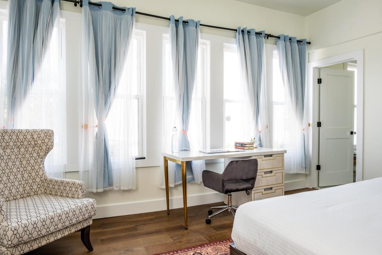 Bed & Breakfast Scarborough